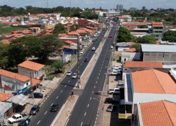 Prefeitura de Teresina conclui nova pavimentação asfáltica da Av. Maria Antonieta Burlamaqui