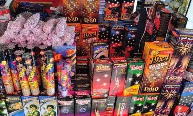 Silvio Mendes sancioa lei que proíbe comercialização e queima de fogos de artifício em Teresina